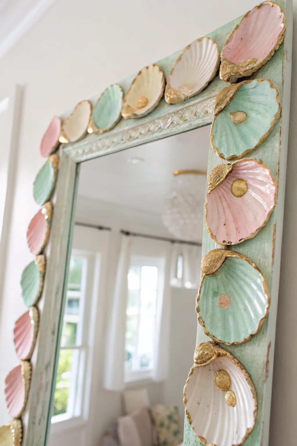 Transform your space with coastal elegance: a DIY oyster shell mirror that captures the essence of natural beauty and craftsmanship.
