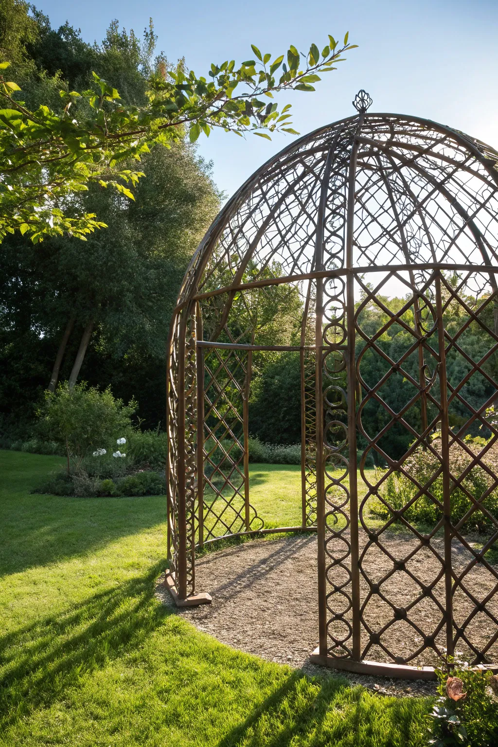 Transform your garden with a striking rebar dome trellis – where art meets functionality.