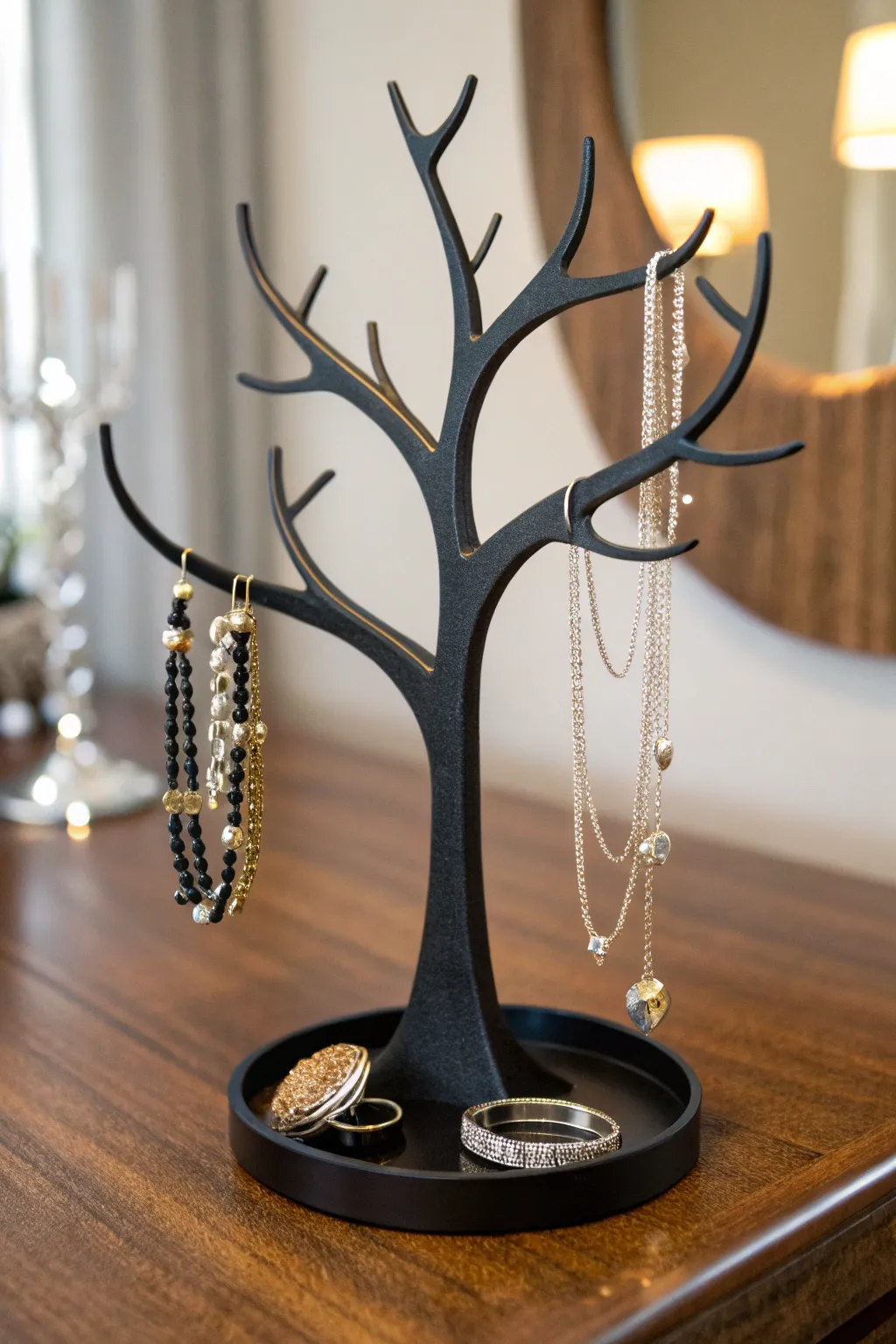 Organize your accessories with style and innovation using this 3D-printed tree jewelry holder.