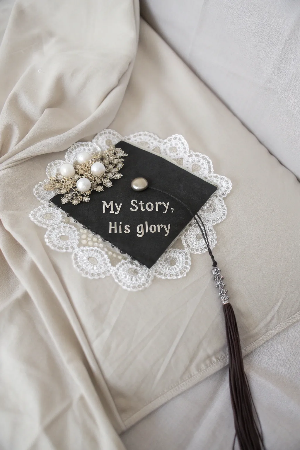 Celebrate your journey with vintage elegance: 'My story, His glory' graduation cap inspiration.