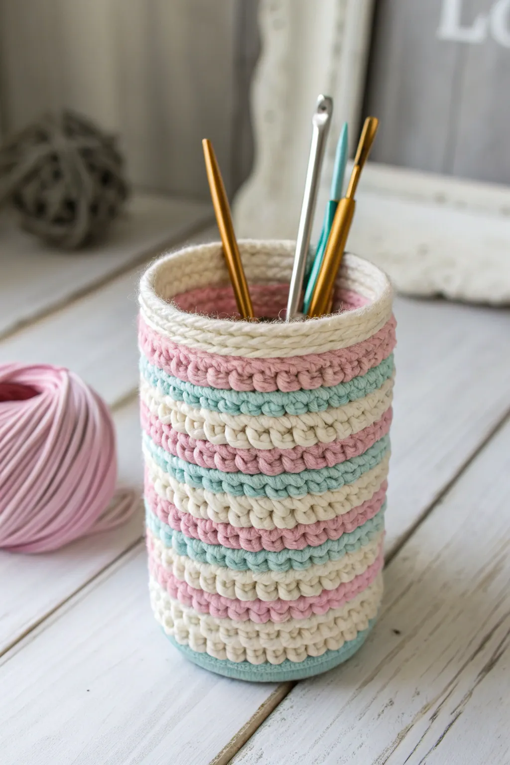 Elevate your crochet space with this charming upcycled can holder. 🌸✨ #CraftWithStyle