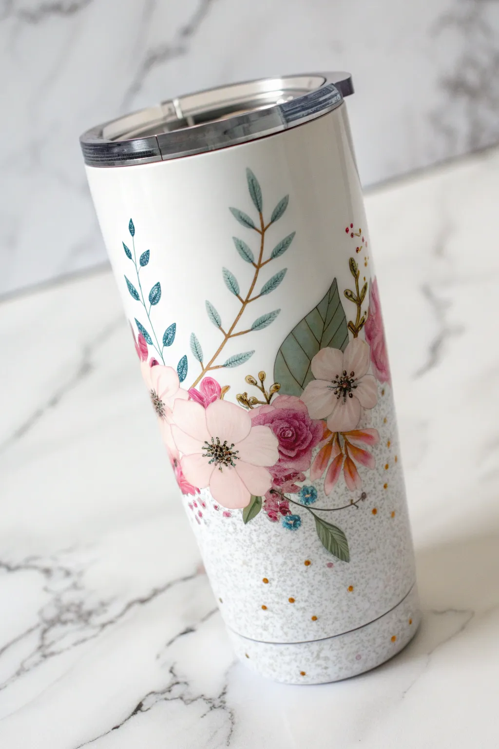 Embrace the beauty of spring with this enchanting floral glitter tumbler, where simplicity meets sparkle.