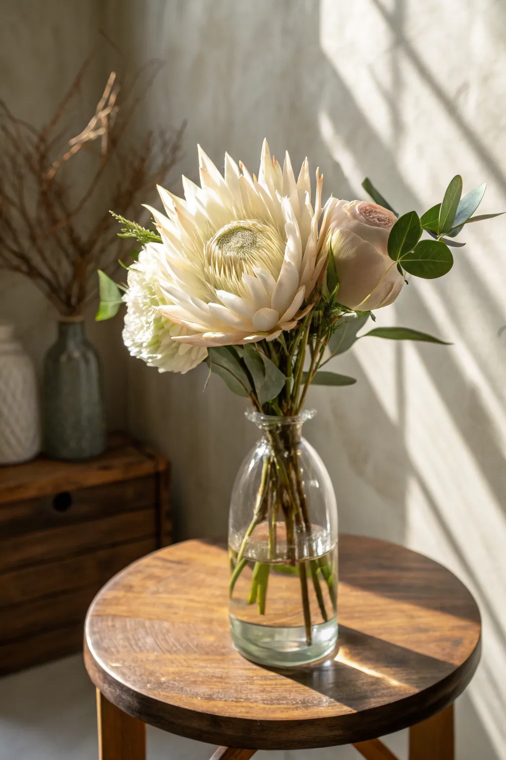 Timeless beauty: Preserve your wedding bouquet with elegance and simplicity using glycerin.